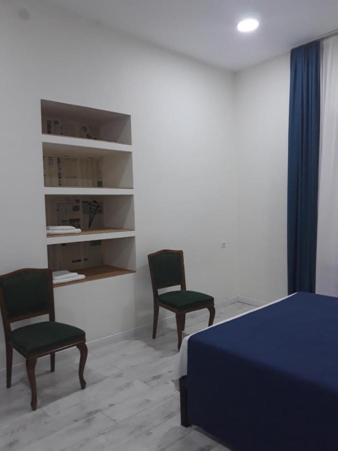 Nino'S Apartment In The Center Of Tbilisi Exterior foto